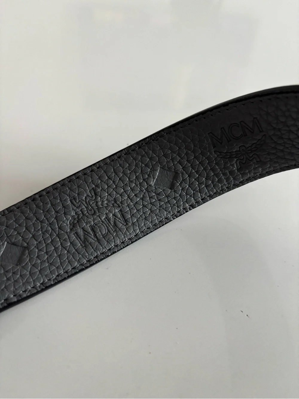 MCM reversible belt